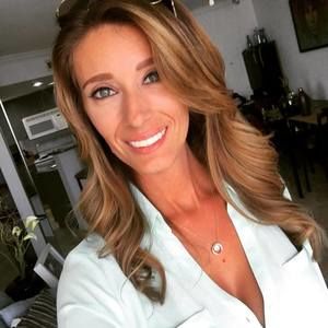 Meet your Posher, Gina bina